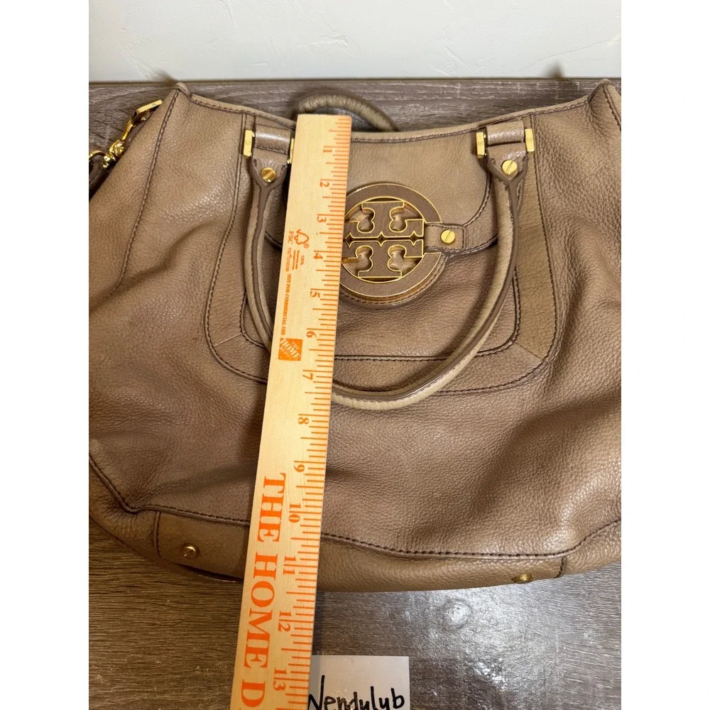 Tory Burch tory burch